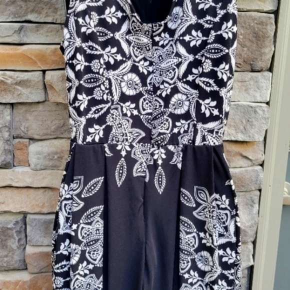 Venus Dress - Picture 8 of 8